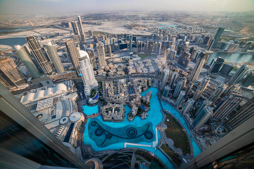podziwianie panoramy miasta z najwyższego budynku w Dubaju  - Burj Chalifa - Wycieczki fakultatywne